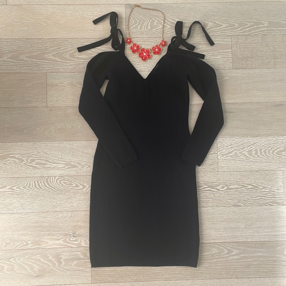 Club Monaco Knit Fitted Dress in Black, Size XS